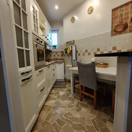 Elegante 90 Mq Zona Corticella Fiera * 博洛尼亚