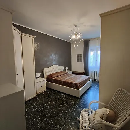 Elegante 90 Mq Zona Corticella Fiera