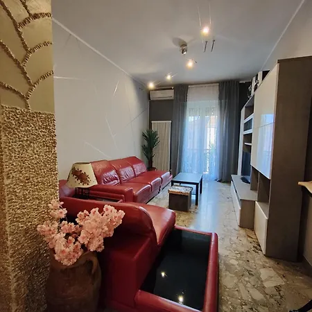 Elegante 90 Mq Zona Corticella Fiera Apartment