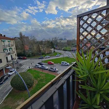 Apartment Elegante 90 Mq Zona Corticella Fiera *