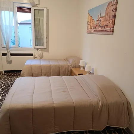 Elegante 90 Mq Zona Corticella Fiera Apartment *